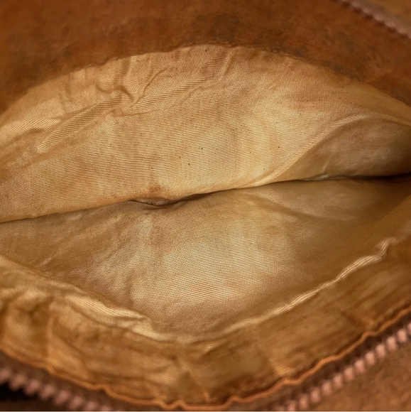 Authentic Gucci Crossbody in Micro GG Supreme Canvas and Leather - Picture 11 of 16